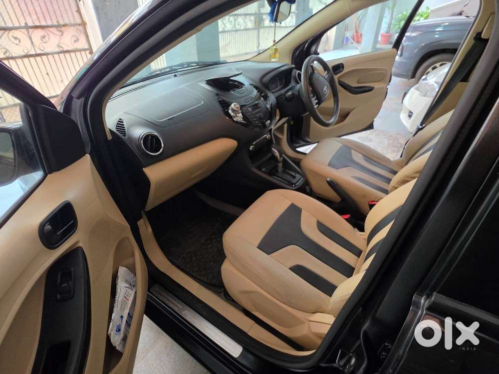 Ford Aspire Titanium Blu 2016