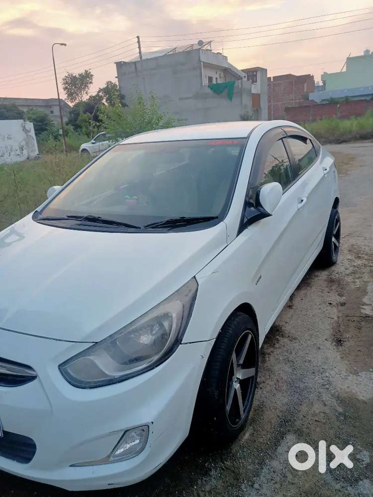 Hyundai Verna Sx 1.6 2012
