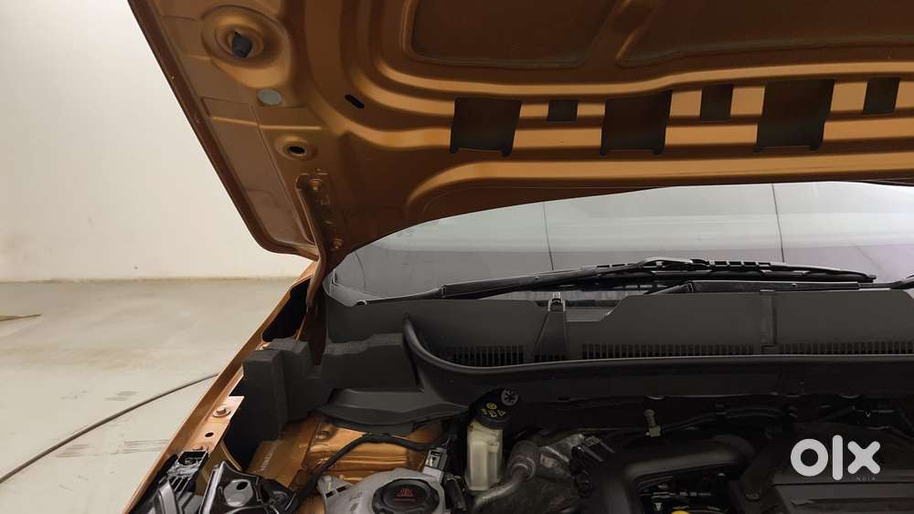 Skoda Kushaq Active 1.0 Tsi Mt, 2022, Petrol