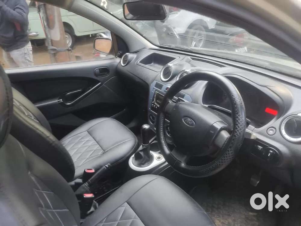 Ford Figo Diesel Titanium, 2015, Diesel