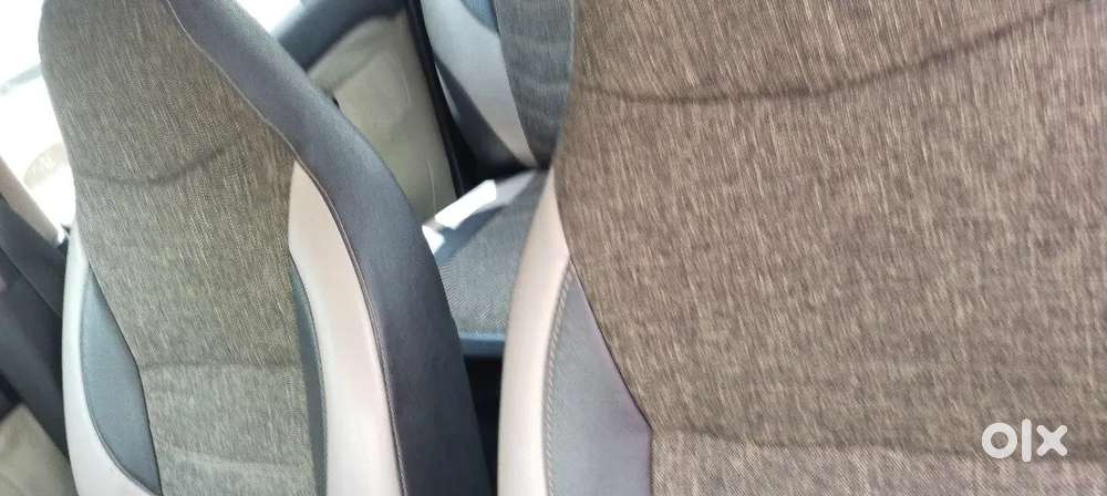 સેન્ટ્રો ગાડી 2012 મોડલ છે વીમો નથી પેટ્રોલ સીએનજી બંનેમાં ચાલુ છે