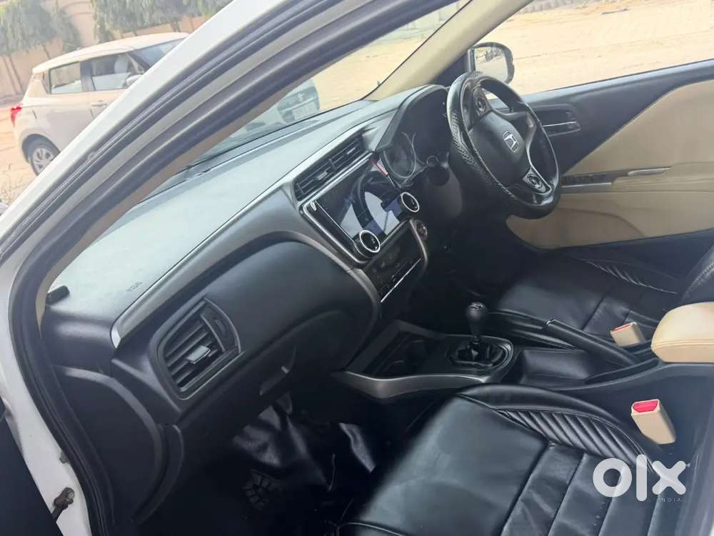 2015 Model Honda City Vx Sunroof Diesel
