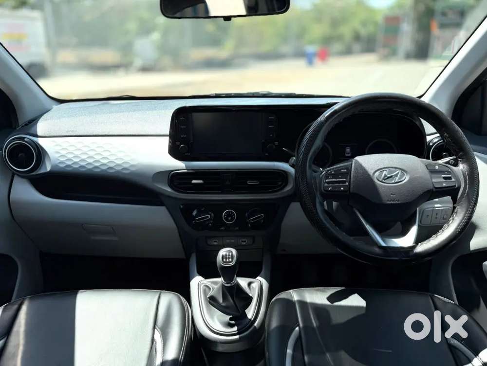Hyundai Garnd I10 Nios Sportz 
Petrol/ Cng
Model - 2024