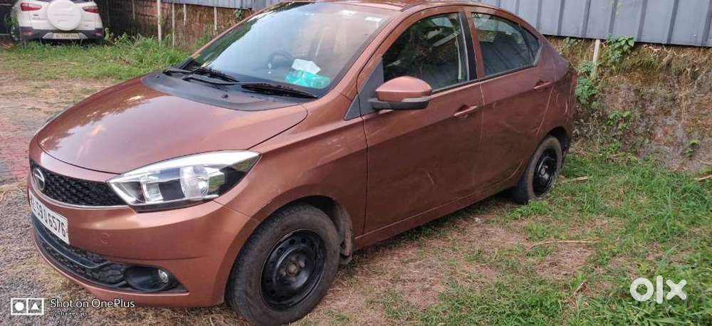 Tata Tigor 1.2 Revotron Xt, 2017, Petrol