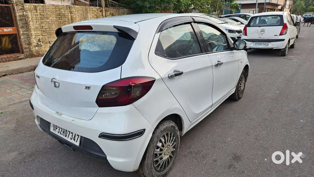 Tata Tiago Xe, 2016, Petrol