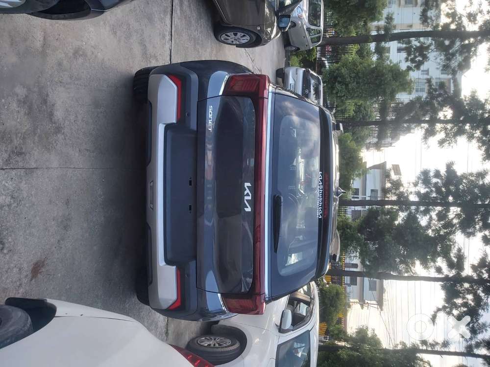 Kia Sonet 2024 Petrol Well Maintained
