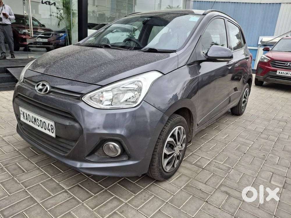 Hyundai Grand I10 Sportz, 2016, Petrol