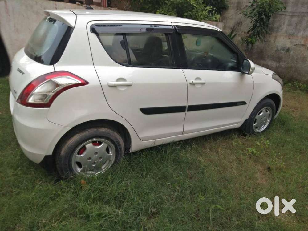 Maruti Suzuki Swift 2013 Diesel Well Maintained