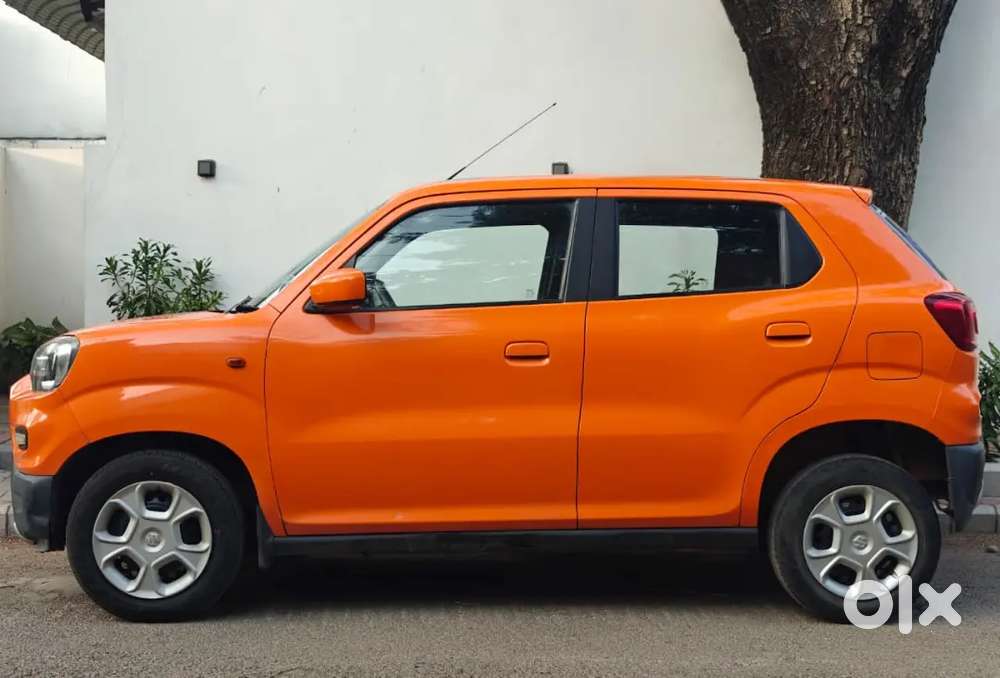 S Pressor Vxi Orange Color 2019 Good Condition