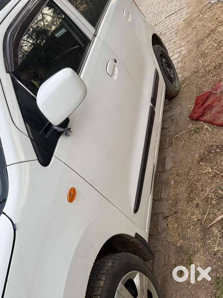 Maruti Suzuki Wagon R 2015 Petrol Well Maintained