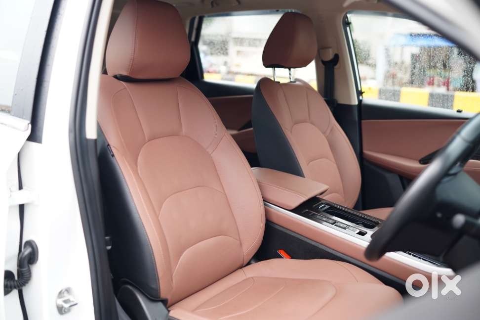 Mg Hector Plus, 2023, Petrol