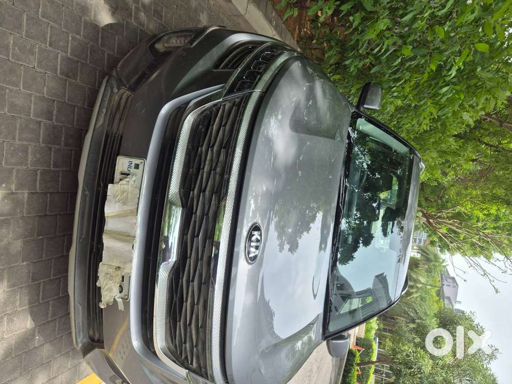Kia Seltos Grey Petrol 2020 1st Owner No Accident Perfect Condition