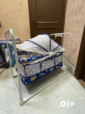 Babys Cradle Buy Sell Used Furniture in Delhi OLX