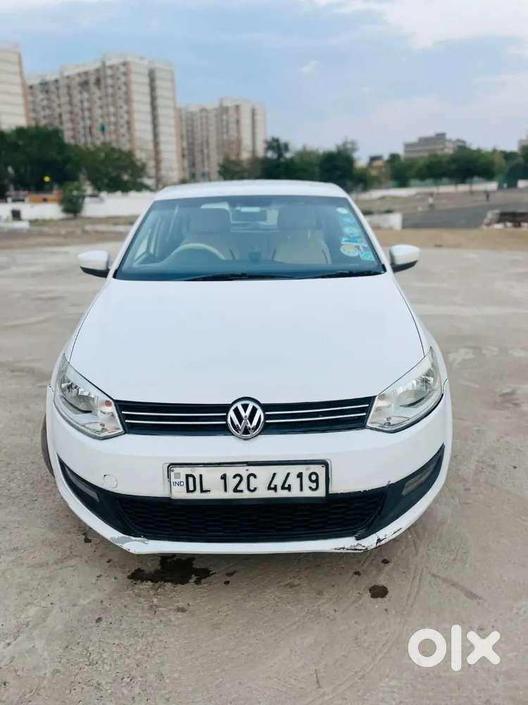 Volkswagen Polo 2011 Petrol 49000 Km Driven