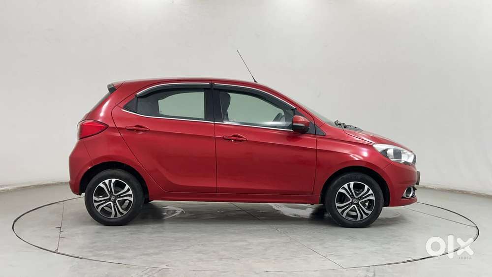 Tata Tiago Xza, 2019, Petrol
