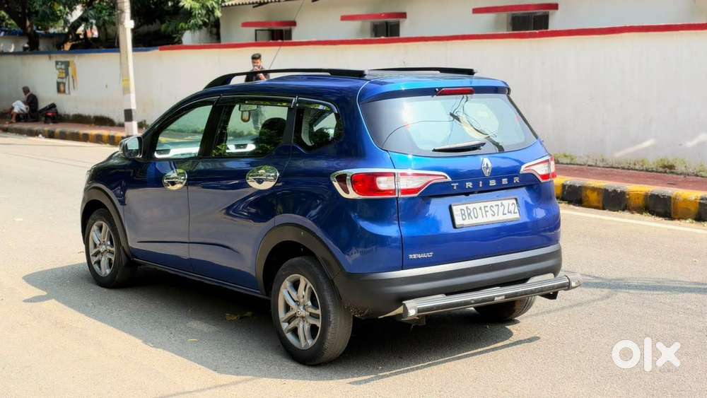 Renault Triber Rxz, 2022, Petrol