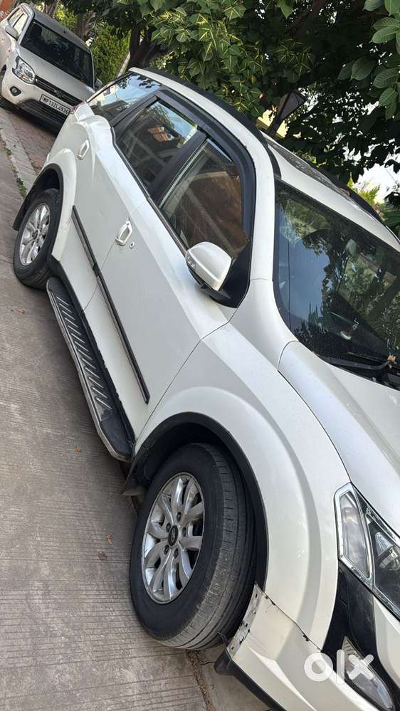 Mahindra Xuv500 2.2 W10, 2016, Diesel