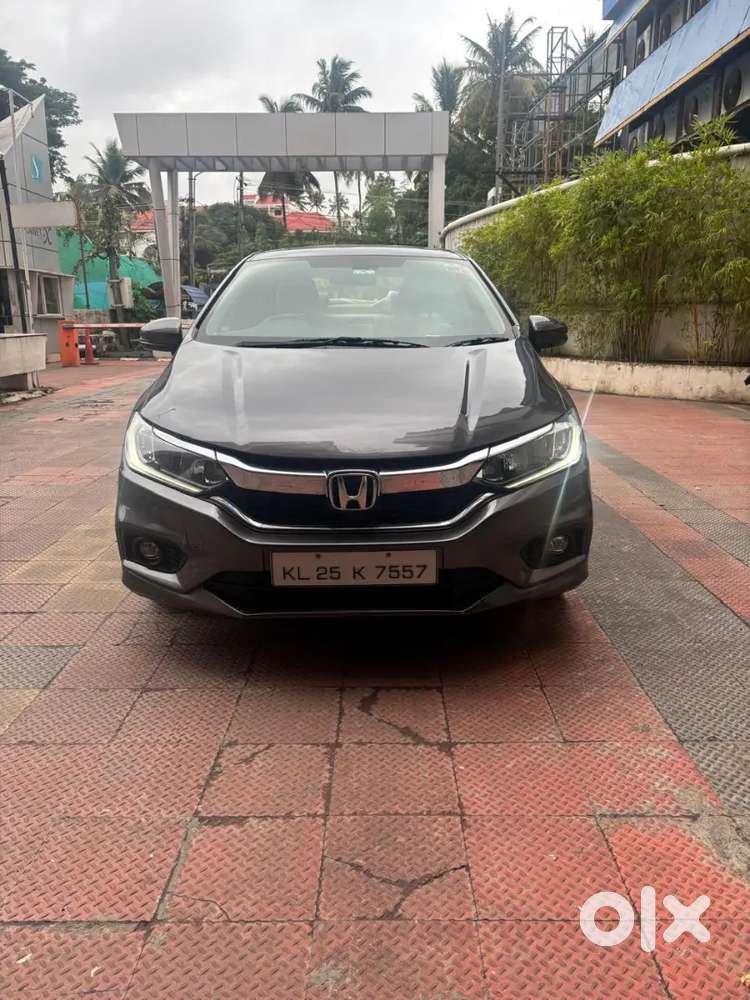 Honda City 2017 Zxi Petrol Automatic  Well Maintained- Doctor Owned.