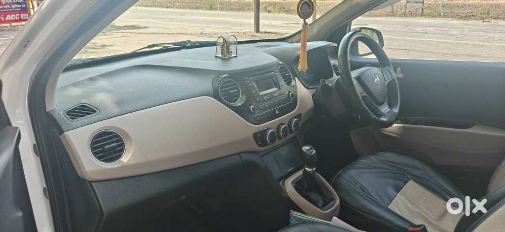 Hyundai Grand I10 Asta 1.2 (o) Vtvt, 2015, Petrol