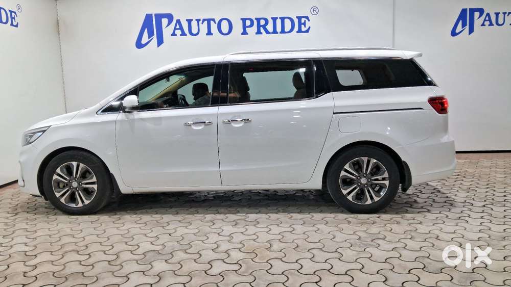 Kia Carnival Prestige, 2020, Diesel