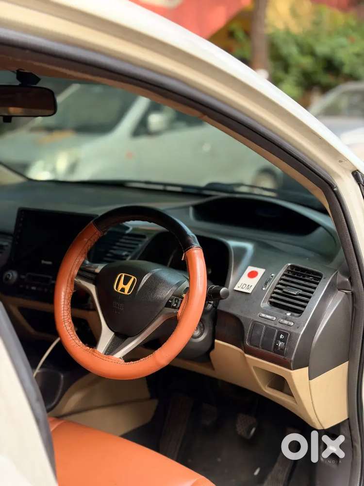 Honda Civic 1.8 V 2011