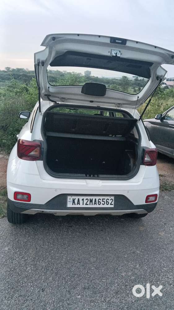 Hyundai Venue Sx Plus Turbo Dct, 2019, Petrol
