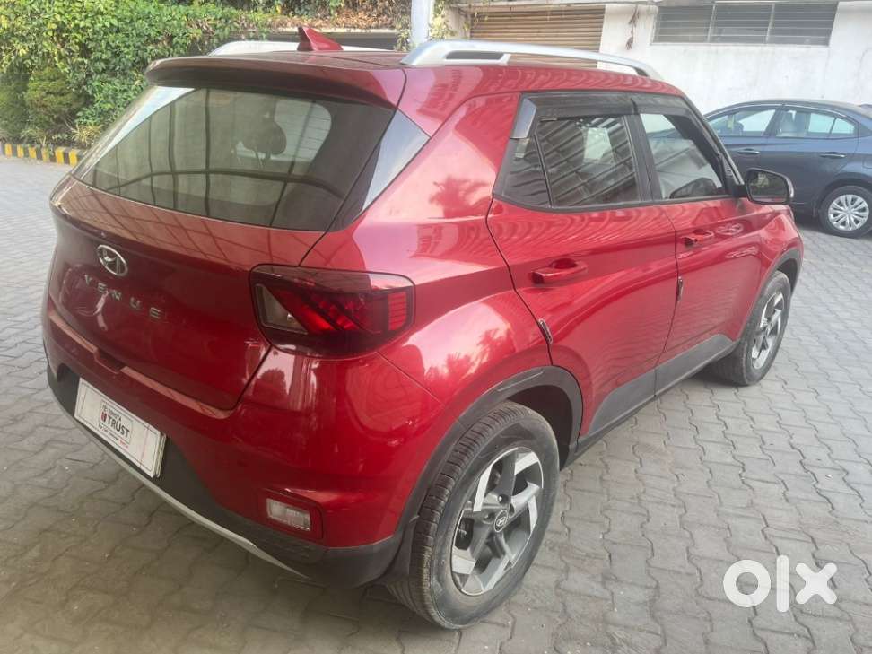 Hyundai Venue Sx Dual Tone Turbo, 2019, Petrol