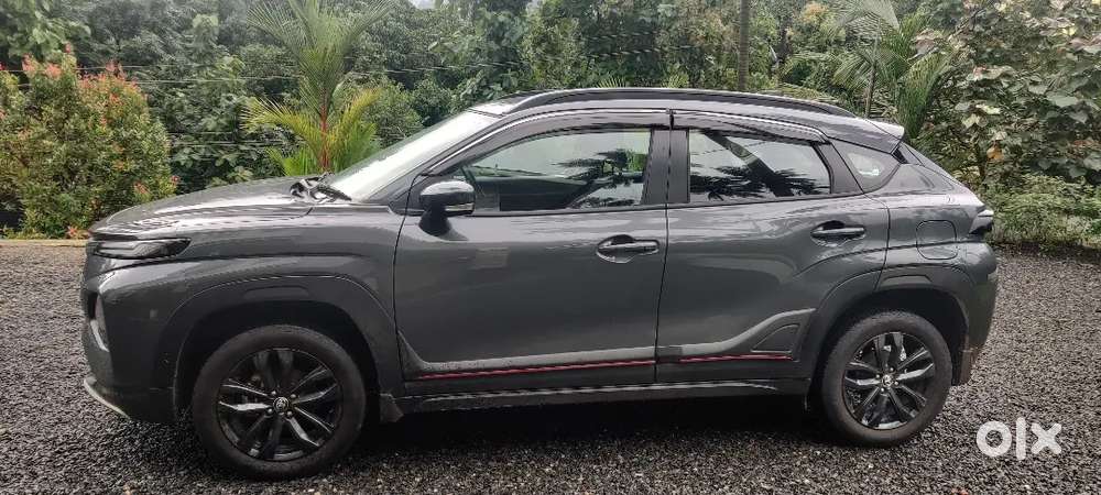 Toyota Urban Cruiser 2024 S Plus Petrol Amt