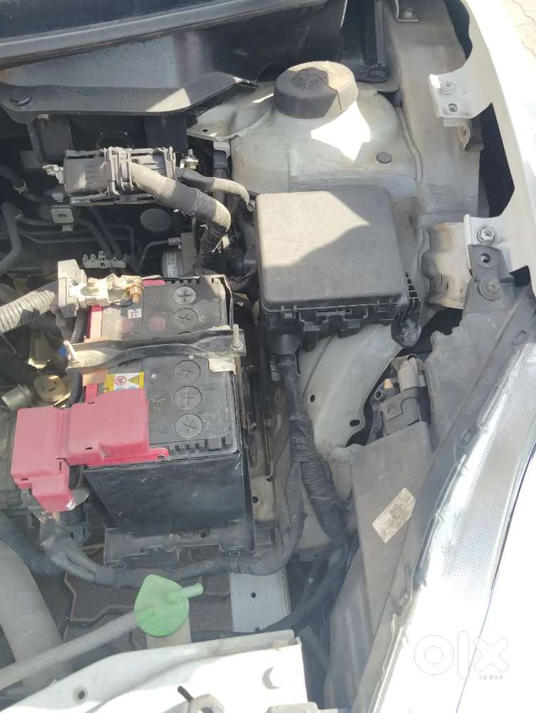 Maruti Suzuki Swift 2021 Petrol 32000 Km Driven