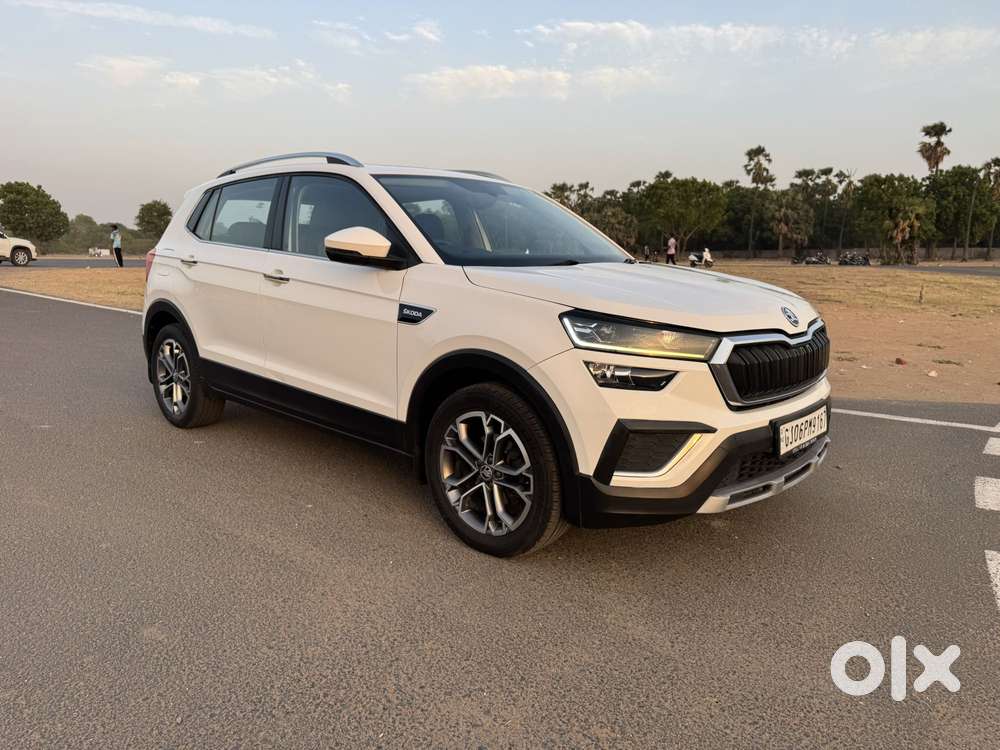 Skoda Kushaq 1.0 Tsi Style, 2023, Petrol
