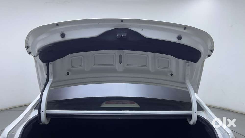 Hyundai Verna 1.5 Sx Vtvt Ivt, 2020, Petrol