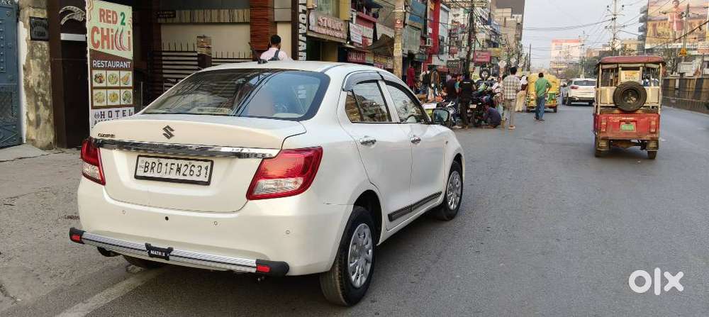 Maruti Suzuki Dzire 1.2 Vxi, 2022, Petrol