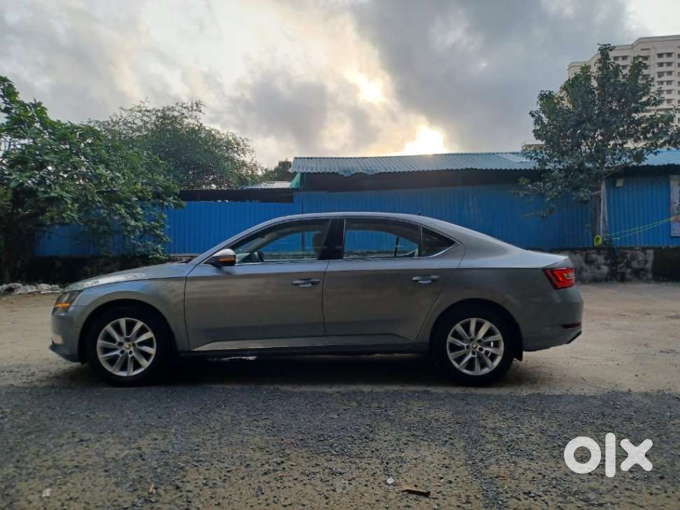 Skoda Superb Lk 1.8 Tsi At, 2019, Petrol