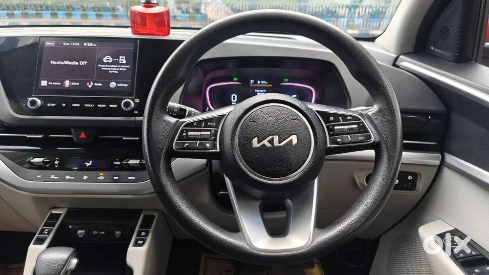 Kia Carens 1.4 Prestige Plus Turbo Dct 7 Str, 2022, Petrol