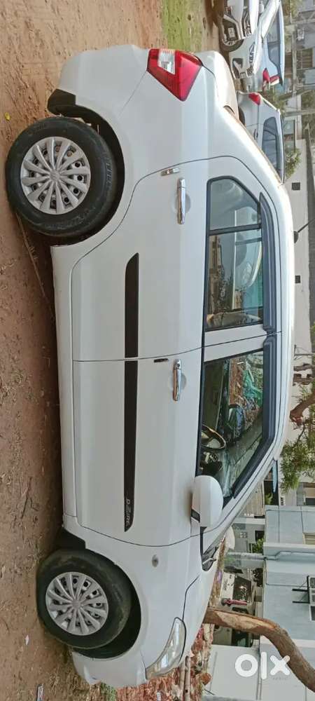 Maruti Suzuki Swift Dzire Toor 2022 Petrol 180000 Km Driven