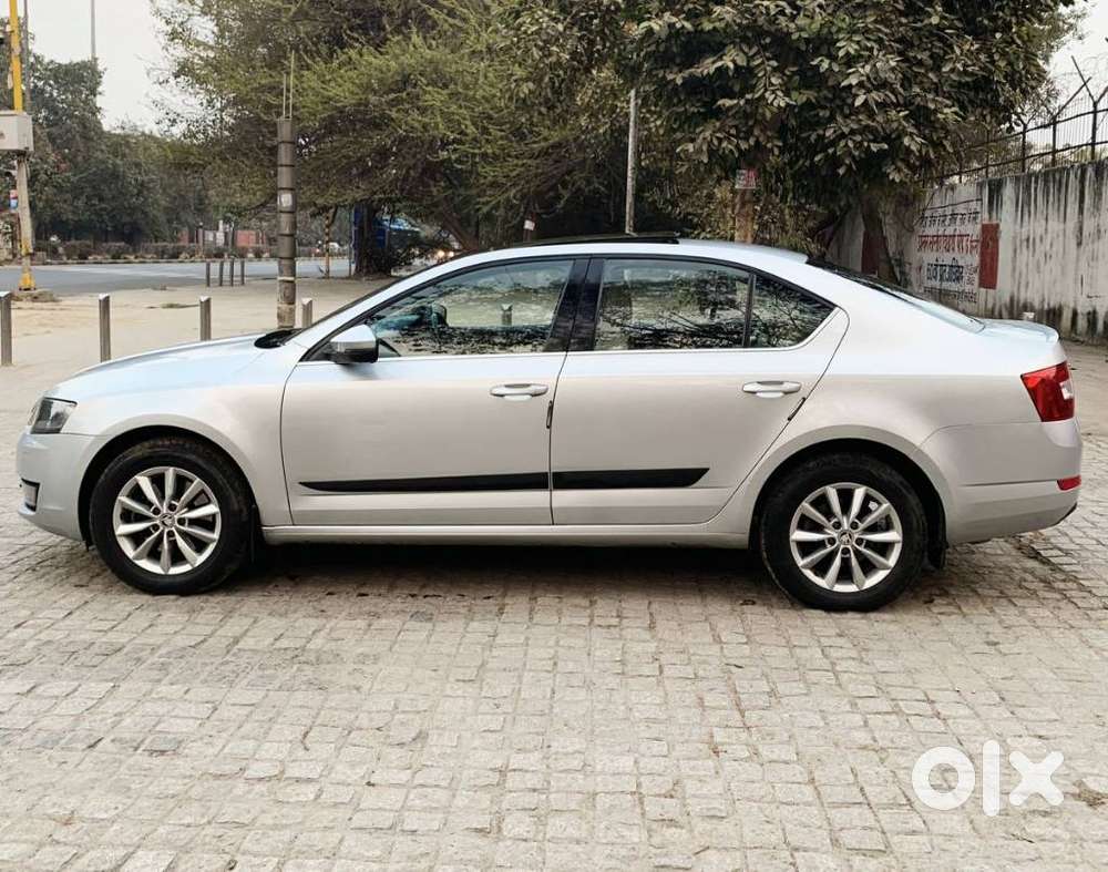 Skoda Octavia Elegance 1.8 Tsi At, 2016, Petrol