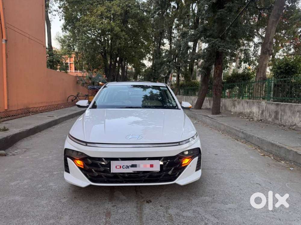 Hyundai Verna 1.5 Sx Petrol Mt, 2023, Petrol