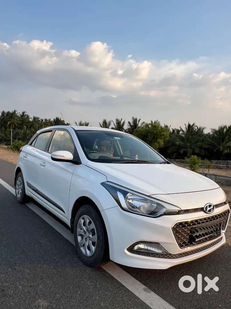 Well Maintained Hyundai Elite I20 Petrol For Sale.