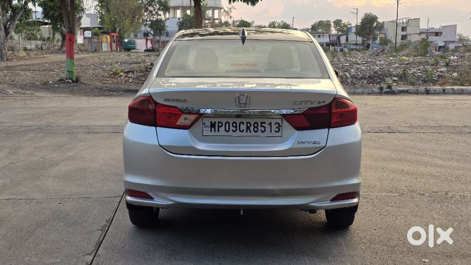 Honda City 2011-2013 1.5 V Mt Sunroof, 2015