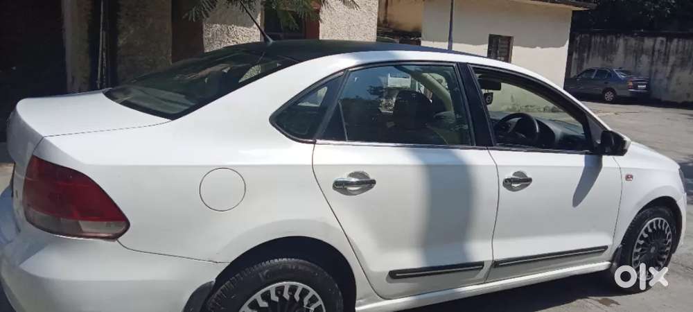 Volkswagen Vento Petrol Highline, 2014, Petrol
