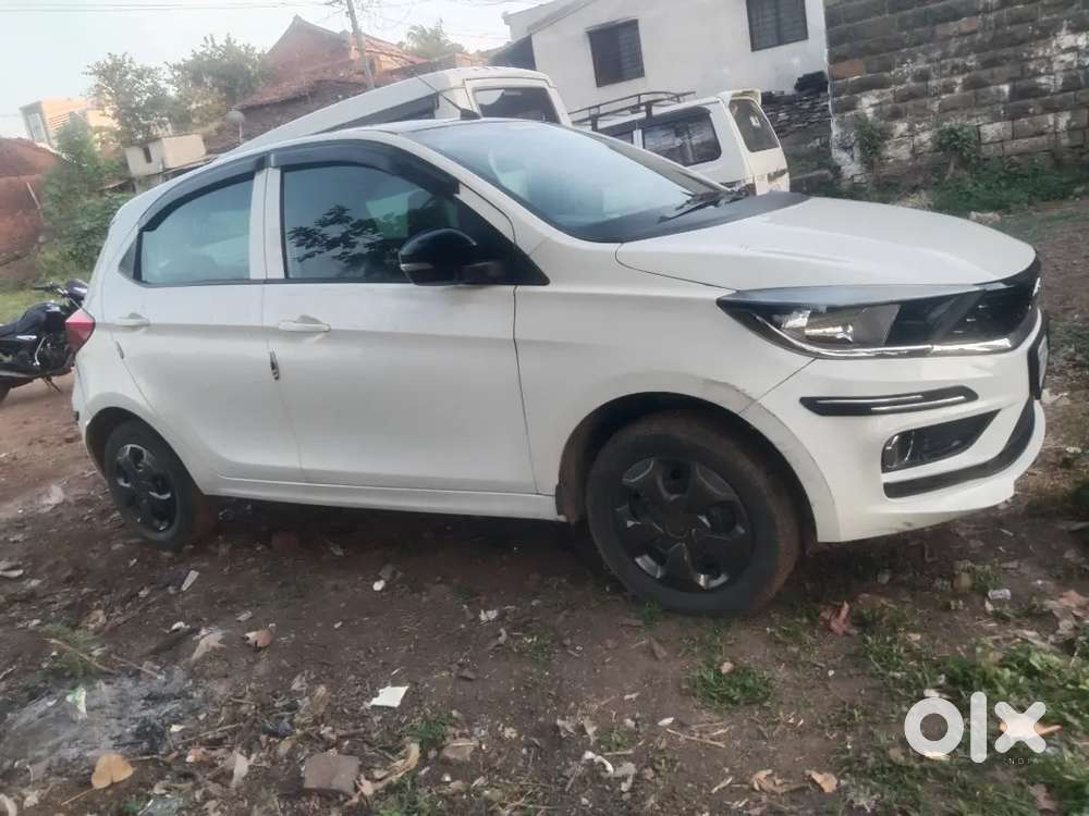 Tata Tiago 2017 Petrol Well Maintained