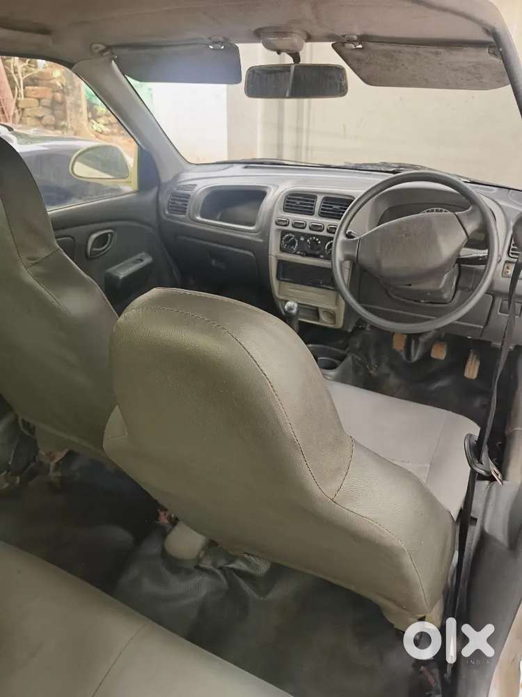 2 Power Window, Pioneer Car Steario,.75% Tyre , Remote Key