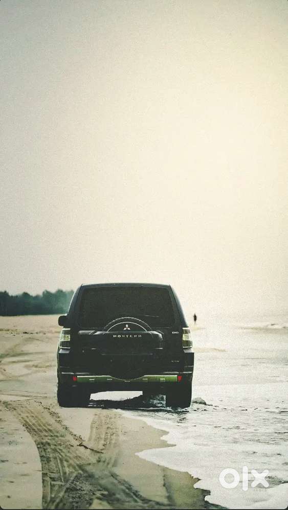 Mitsubishi Montero 7 Seater Suv