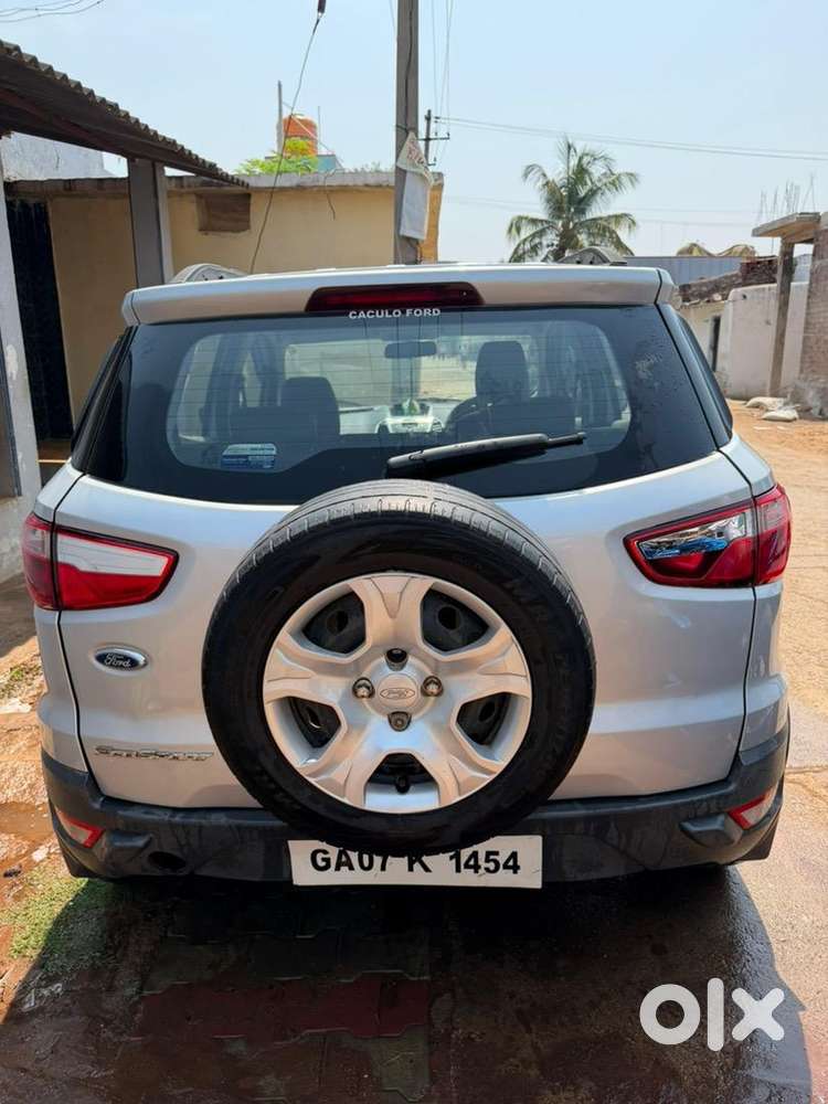 Ford Ecosport 2014 Petrol 130000 Km Driven
