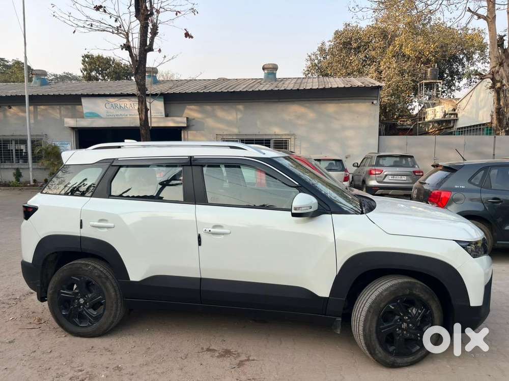 Maruti Suzuki Brezza 2023 12020 Km Driven