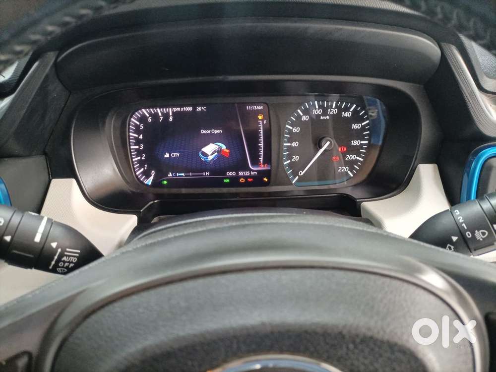 Tata Punch 1.2 Revotron Creative Dual Tone, 2022, Petrol