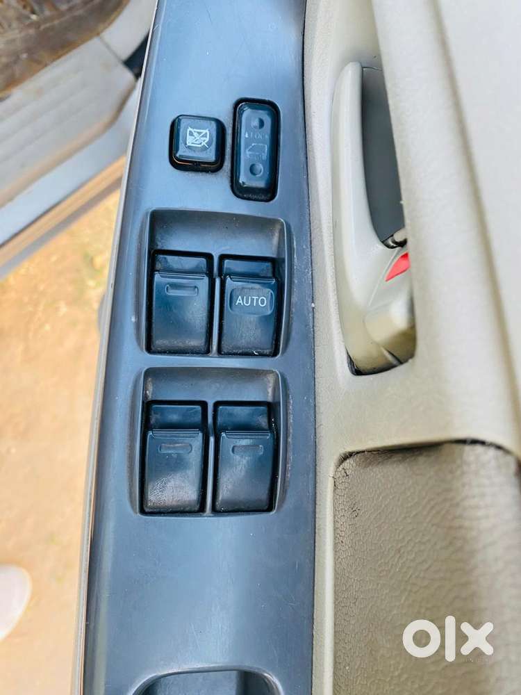 Toyota Innova 2.5 E, 2010, Diesel