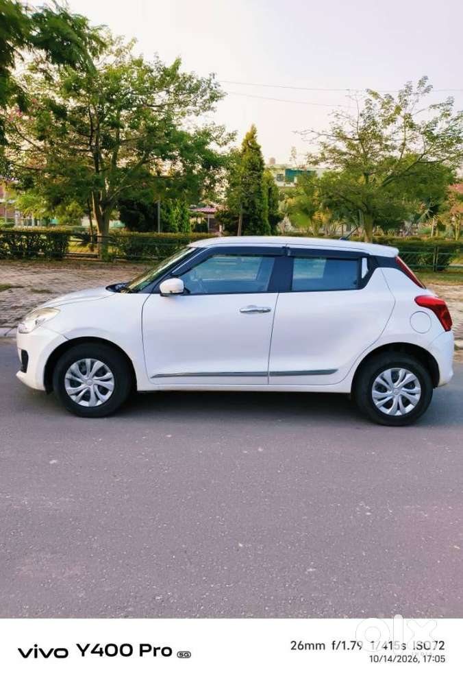 Maruti Suzuki Swift 1.3 Vxi Abs, 2021, Petrol