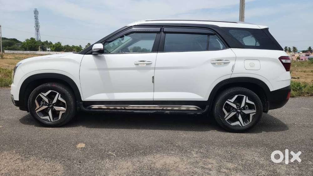 Hyundai Alcazar 1.5 Mt Executive 7s, 2024, Petrol