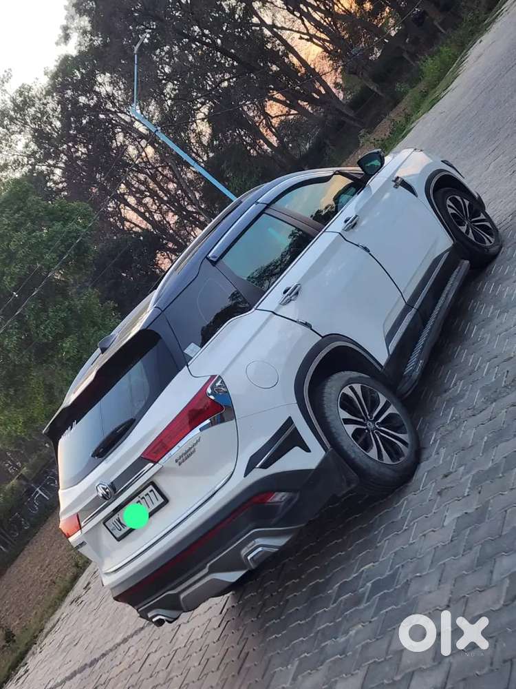 Mg Hector Pe 1.5 Dct Sharp
Petrol 
1st Owner 
Full Insurance